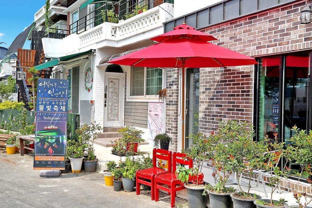 The Flower Road Guesthouse Suncheon Eksteriør billede
