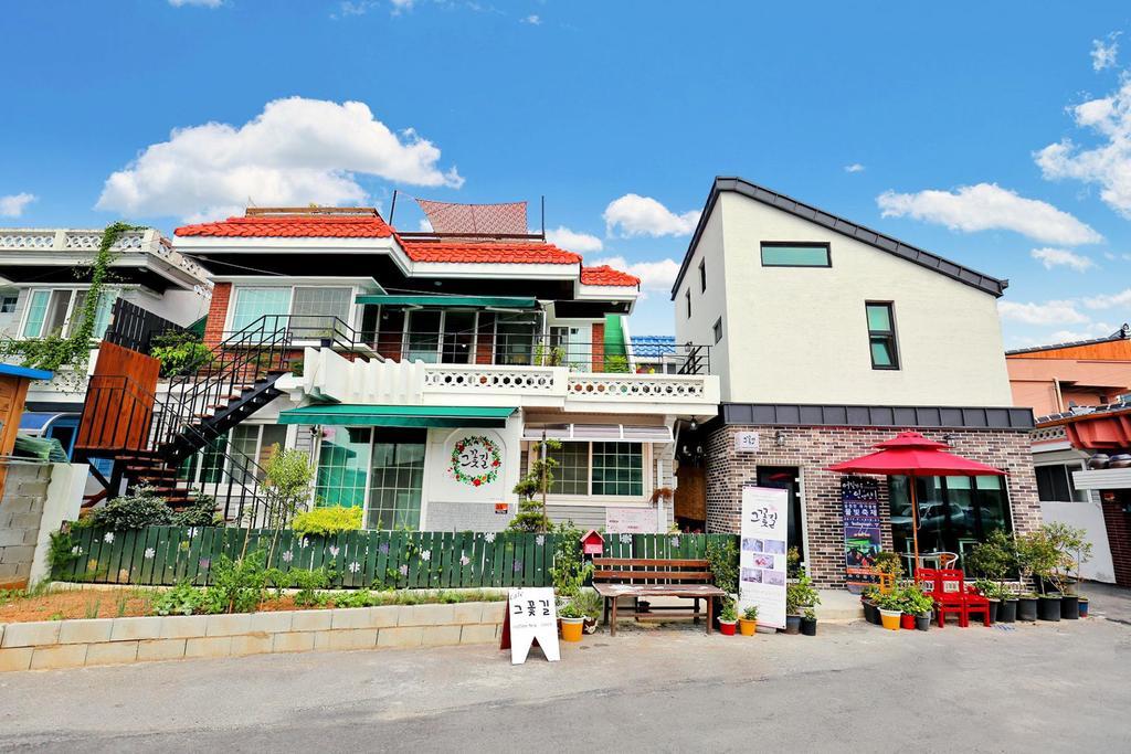The Flower Road Guesthouse Suncheon Eksteriør billede