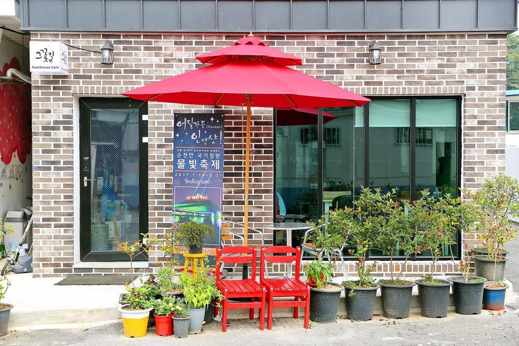 The Flower Road Guesthouse Suncheon Eksteriør billede